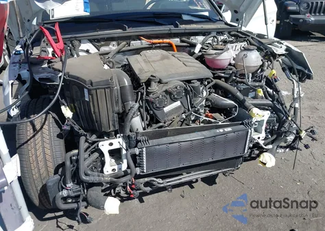 2021 Audi Q5 Premium Plus 55 Tfsi E Quattro S Tronic z USA, uszkodzony, nr VIN WA1E2AFY3M2043058